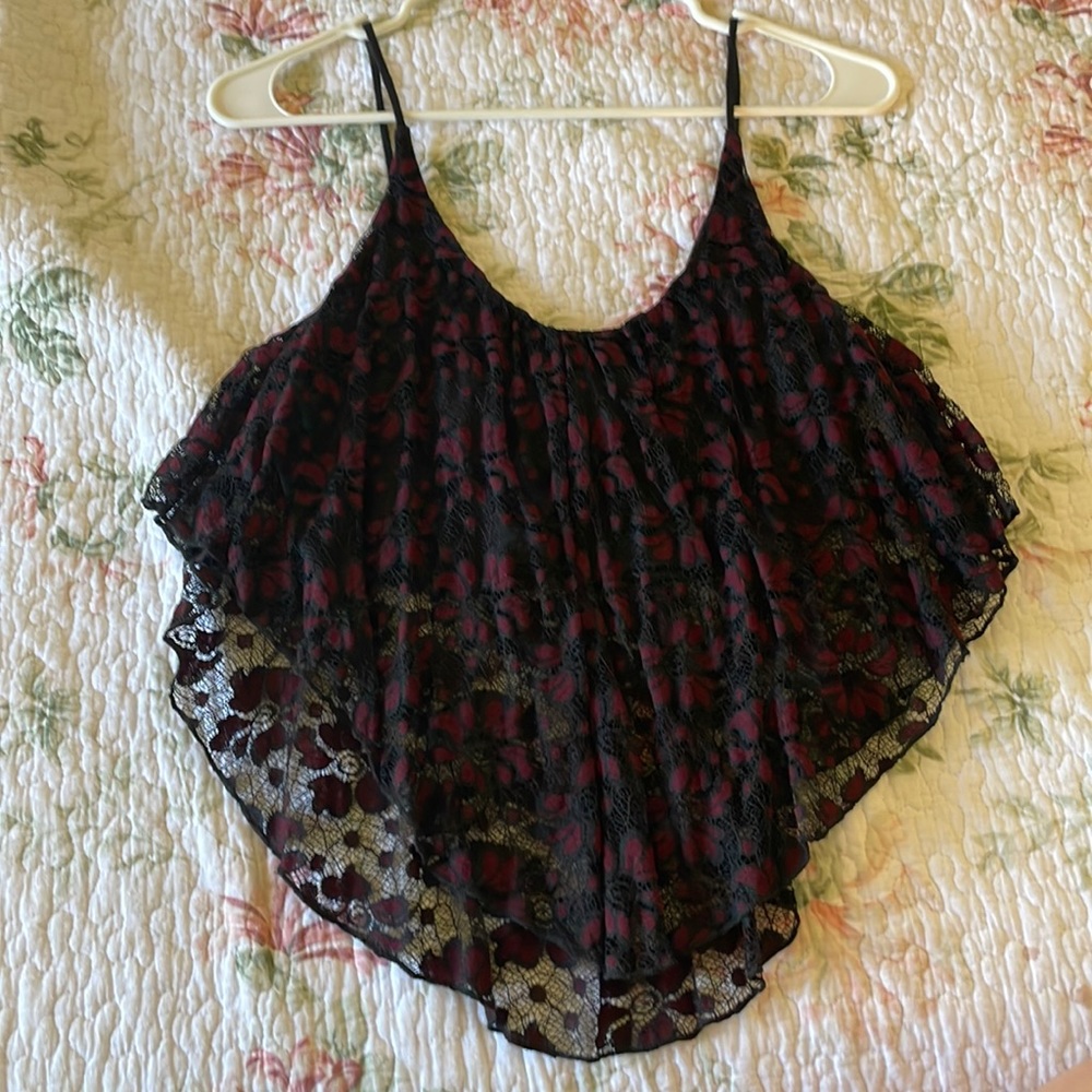 Flowy crop top